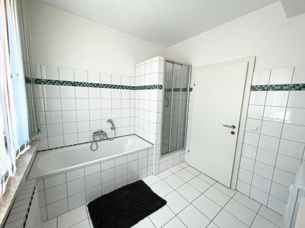 Four Seasons Getaway Apartment Цел ам Зее Екстериор снимка
